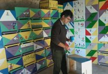 Στις χειμωνιάτικες δουλειές είναι και η συντήρηση και καλλωπισμός των κυψελών