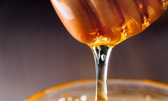 Παχαίνει το μέλι;